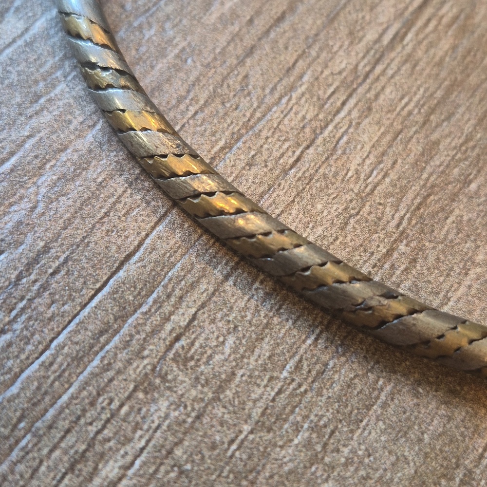Vtg Twisted Mixed Metal Choker Necklace - Picture 7 of 11